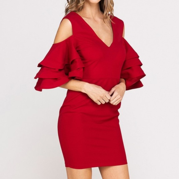 Dresses & Skirts - GLAM DRESS